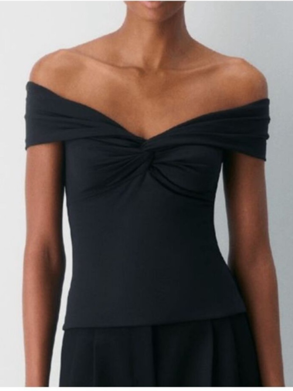 Aritzia Original Contour Twist Off The Shoulder Top in Black New